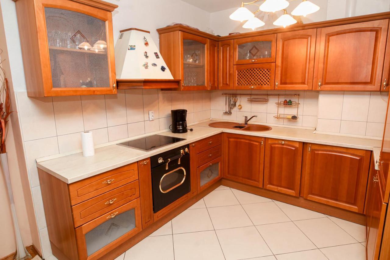 Ugodan I Luksuzan Apartman بانيا لوكا المظهر الخارجي الصورة