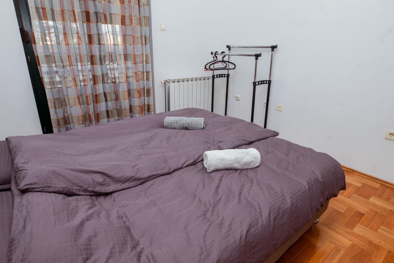 Ugodan I Luksuzan Apartman بانيا لوكا المظهر الخارجي الصورة